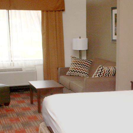 Holiday Inn Express & Suites Cumberland - La Vale By Ihg Esterno foto